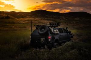 Toyota Tundra CrewMax 4x4 Zombie Apocalypse 2013 года 